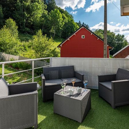 Villa Stunning 4-Bed House In La Bourboule Esterno foto
